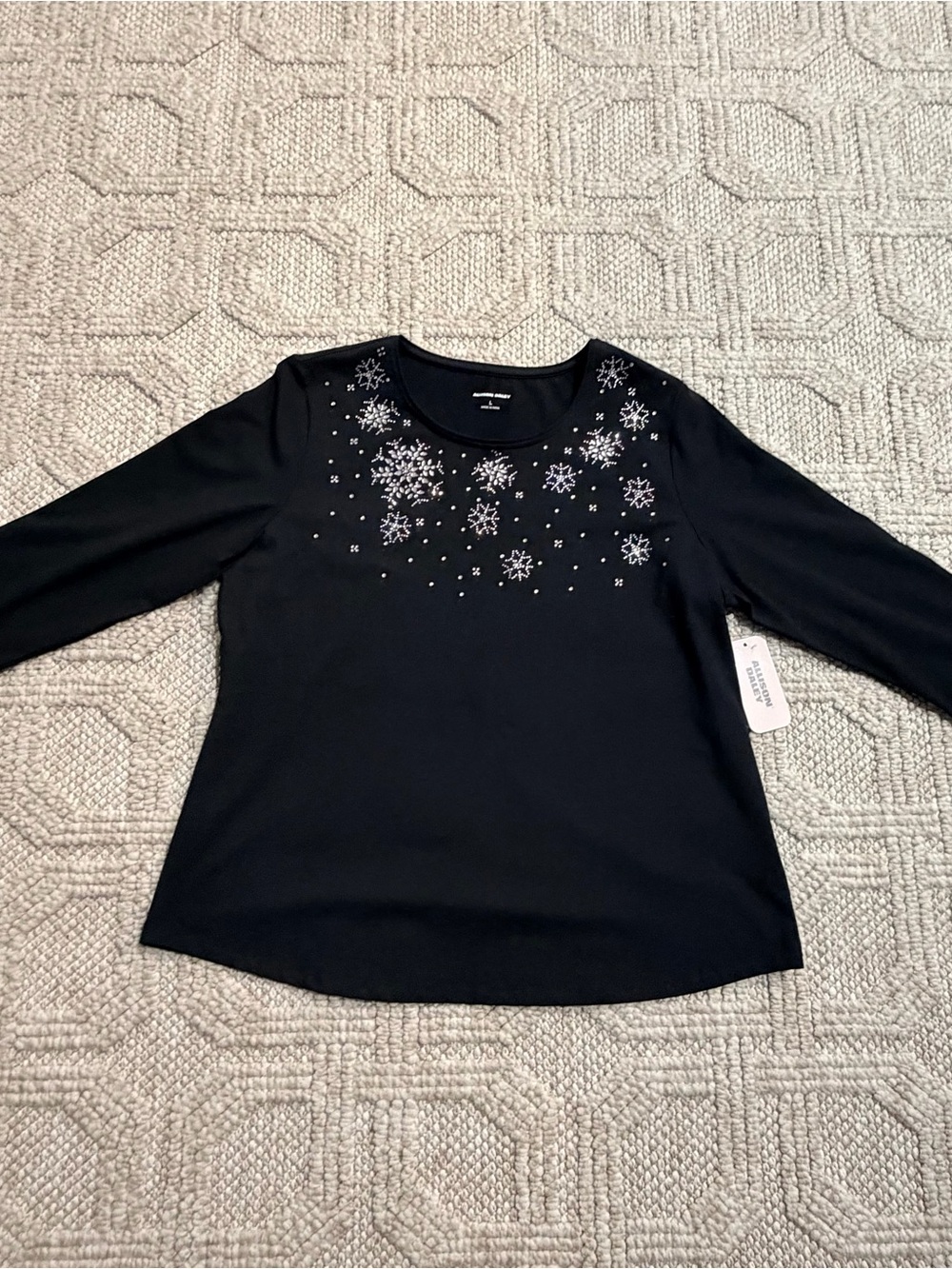 NWT Allison Daley Black 3/4 sleeve Tee with Sparkly Rhinestone Snowflake Accents